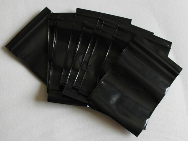 100Pcs Black Resealable Zip Lock Plastic Bag Pouch 12x8cm